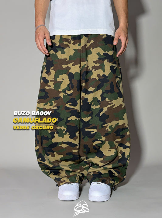 Buzo Baggy Camuflado Verde Oscuro